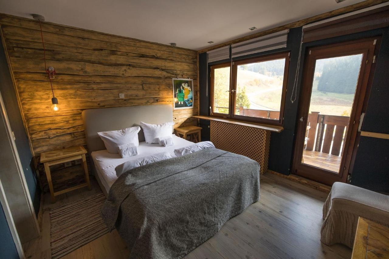 Berghotel Und Restaurant Kraeuter Chalet Furtwangen Exteriér fotografie